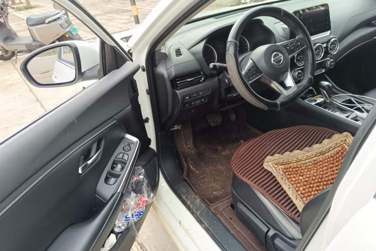 Used Nissan Sylphy 2022 1.6L XL CVT Enjoyment Edition Driver Seat