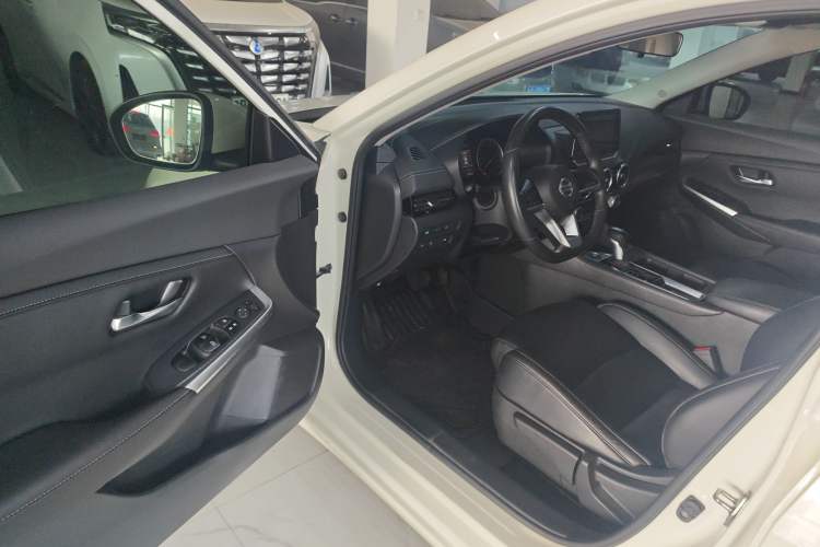 Used Nissan Sylphy 2022 1.6L XL CVT Enjoyment Edition Driver Seat