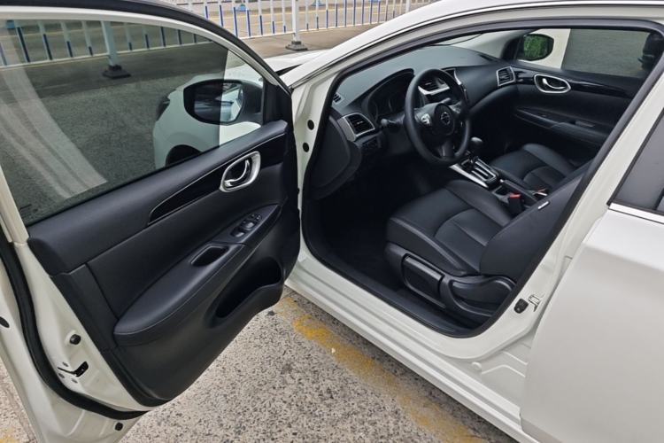 Used Nissan Sylphy 2022 Classic 1.6XL CVT Luxury Edition Driver Seat