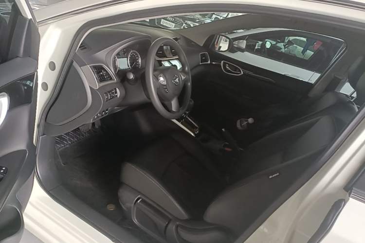 Used Nissan Sylphy 2022 Revised Version Classic 1.6XL CVT Luxury Edition Driver Seat