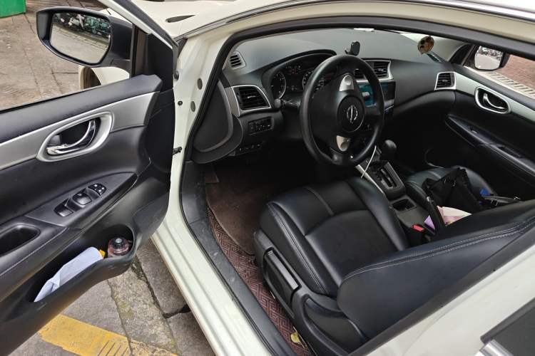 Used Nissan Sylphy 2022 Classic 1.6XE CVT Comfort Edition Driver Seat