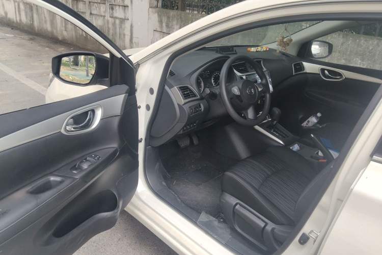 Used Nissan Sylphy 2022 Classic 1.6XE CVT Comfort Edition Driver Seat
