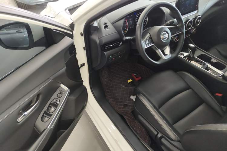 Used Nissan Sylphy 2022 1.6L XL CVT Enjoyment Edition Driver Seat