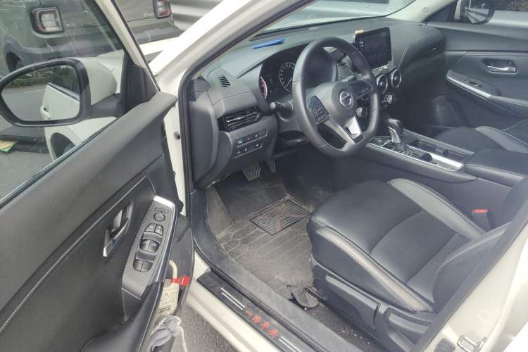Used Nissan Sylphy 2022 1.6L XL CVT Enjoyment Edition Driver Seat