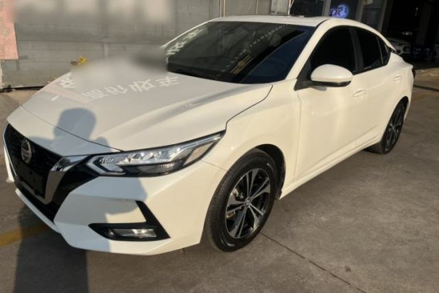 Ojetý Nissan Sylphy 2022 1.6L XL CVT Enjoyment Edition
