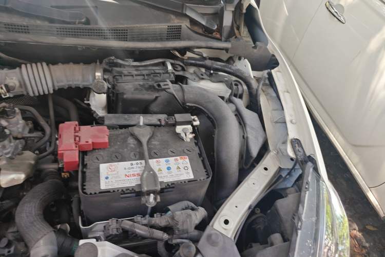 Used Nissan Sylphy 2022 Classic 1.6XL CVT Luxury Edition Engine Bay Left