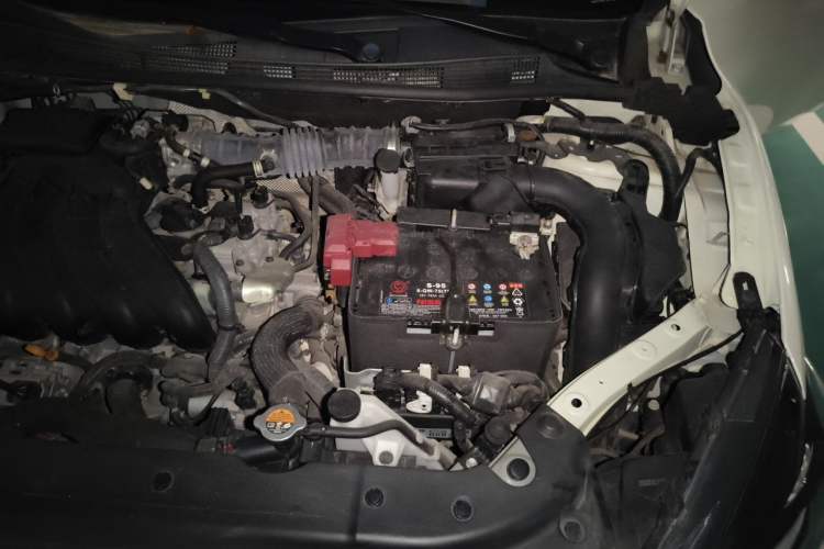 Used Nissan Sylphy 2022 Classic 1.6XE CVT Comfort Edition Engine Bay Left