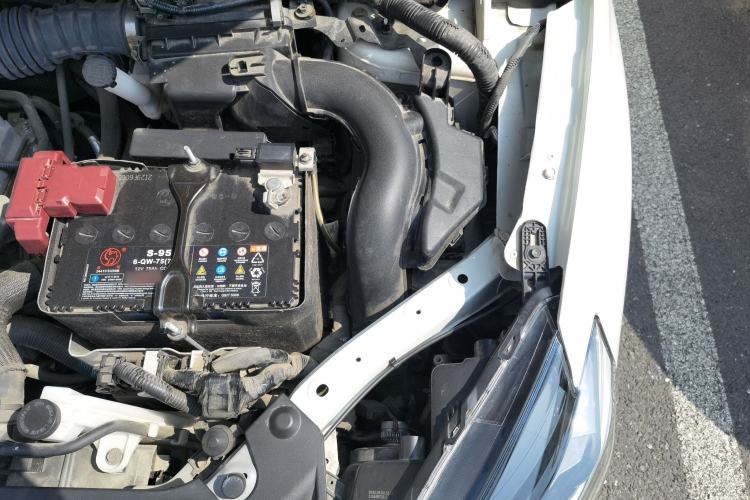Used Nissan Sylphy 2022 Classic 1.6XL CVT Luxury Edition Engine Bay Left