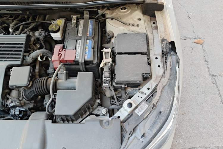 Used Nissan Sylphy 2022 1.6L XL CVT Smart Enjoyment Version Engine Bay Left