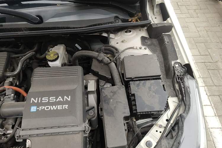 Used Nissan Sylphy 2022 e-POWER MAX with Advanced Electric Drive Autopilot Engine Bay Left