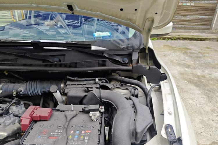 Used Nissan Sylphy 2022 Classic 1.6XL CVT Luxury Edition Engine Bay Left