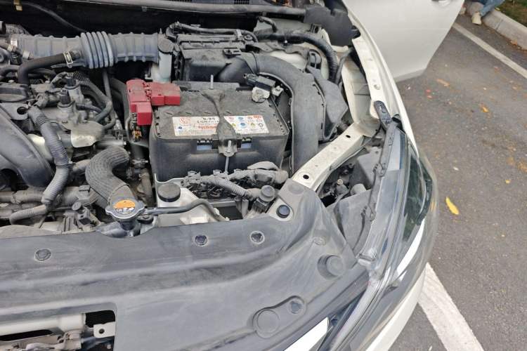 Used Nissan Sylphy 2022 Classic 1.6XE CVT Comfort Edition Engine Bay Left