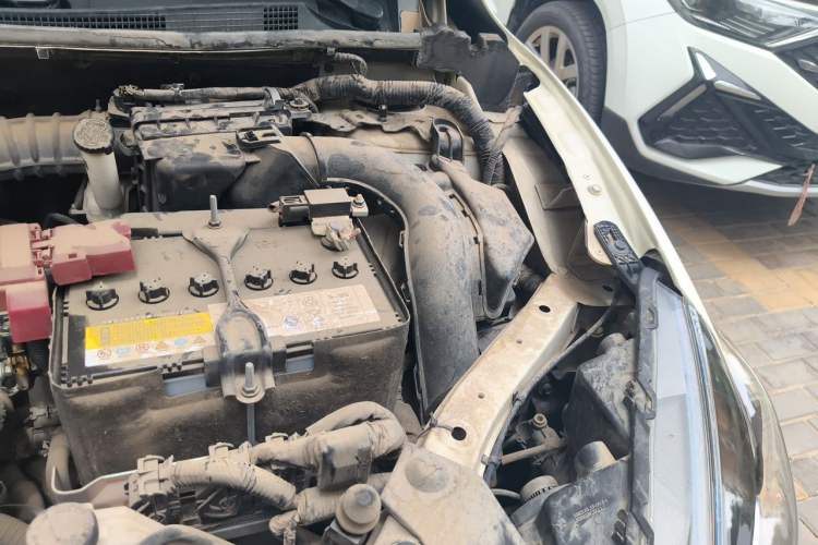 Used Nissan Sylphy 2022 Classic 1.6XL CVT Luxury Edition Engine Bay Left