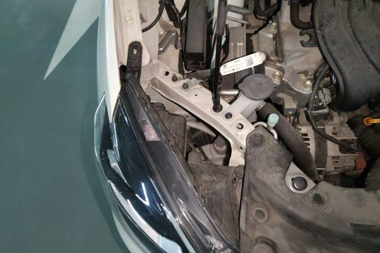 Used Nissan Sylphy 2022 Classic 1.6XE CVT Comfort Edition Engine Bay Right