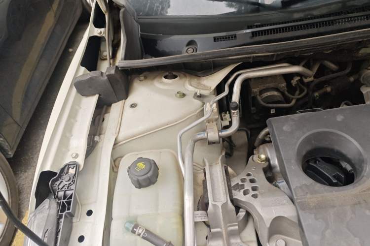 Used Nissan Sylphy 2022 1.6L XL CVT Enjoyment Edition Engine Bay Right