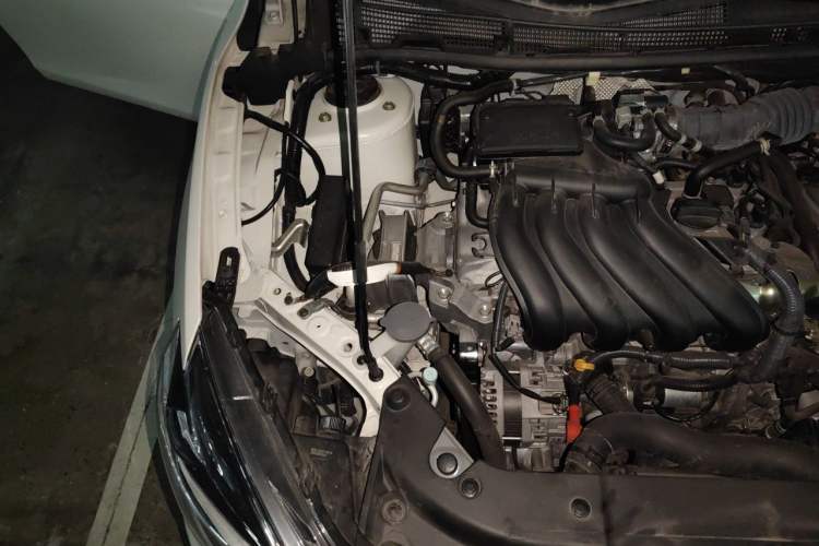 Used Nissan Sylphy 2022 Classic 1.6XL CVT Luxury Edition Engine Bay Right