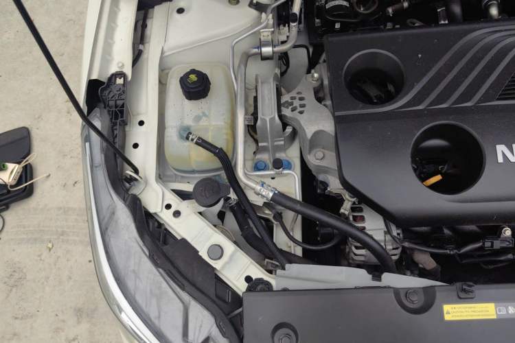 Used Nissan Sylphy 2022 1.6L XL CVT Enjoyment Edition Engine Bay Right