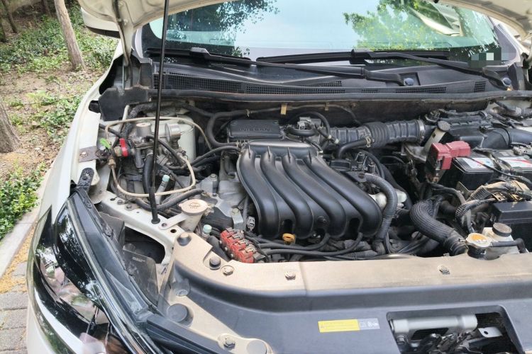 Used Nissan Sylphy 2022 Classic 1.6XE Manual Comfort Edition Engine Bay Right