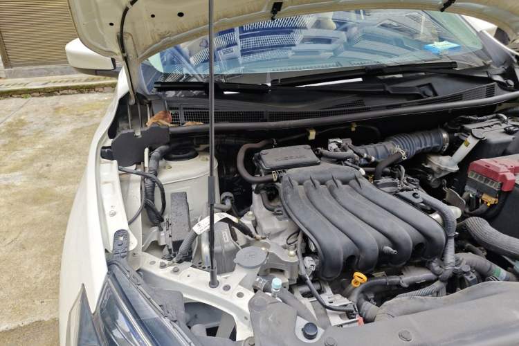 Used Nissan Sylphy 2022 Classic 1.6XL CVT Luxury Edition Engine Bay Right