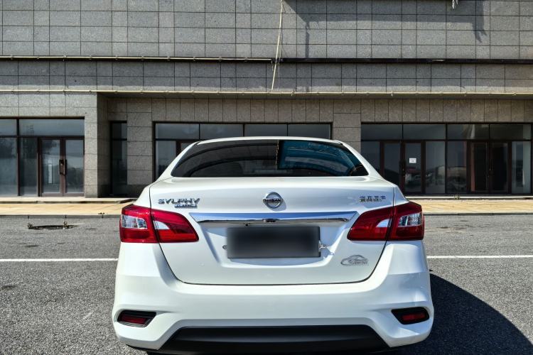 Used Nissan Sylphy 2022 Classic 1.6XE CVT Comfort Edition Exterior 1