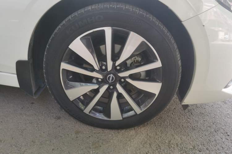 Used Nissan Sylphy 2022 Electric-Drive e-POWER Super Connect PLUS Exterior 1