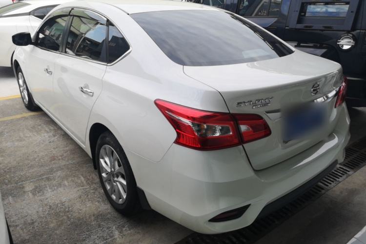Used Nissan Sylphy 2022 Classic 1.6XL CVT Luxury Edition Exterior 2
