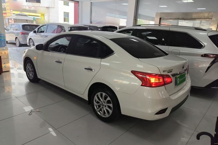 Used Nissan Sylphy 2022 Classic 1.6XL CVT Luxury Edition Exterior 2