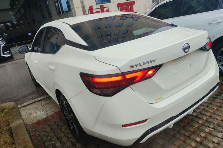 Used Nissan Sylphy 2022 1.6L XL CVT Enjoyment Edition Exterior 2