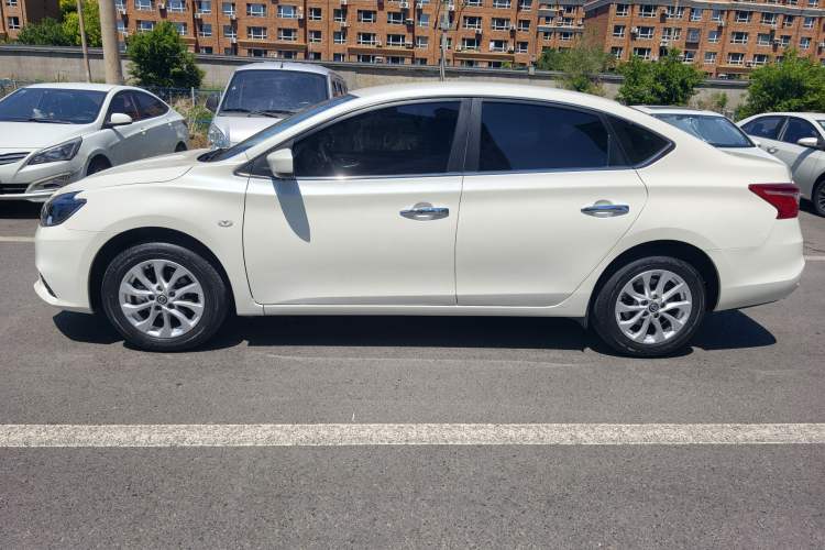 Used Nissan Sylphy 2022 Classic 1.6XE CVT Comfort Edition Exterior 2