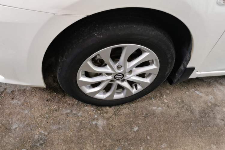 Used Nissan Sylphy 2022 Classic 1.6XL CVT Luxury Edition Exterior 2