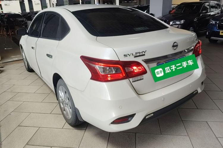 Used Nissan Sylphy 2022 Classic 1.6XL CVT Luxury Edition Exterior 2