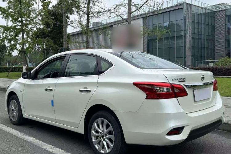 Used Nissan Sylphy 2022 Classic 1.6XL CVT Luxury Edition Exterior 3