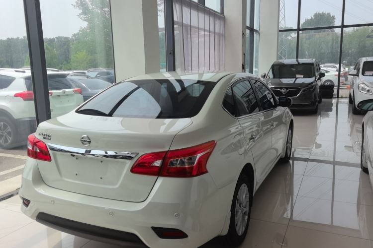Used Nissan Sylphy 2022 Classic 1.6XE CVT Comfort Edition Exterior 3