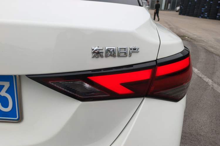 Used Nissan Sylphy 2022 1.6L XL CVT Smart Enjoyment Version Exterior 3