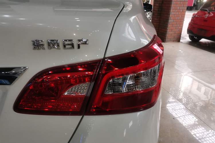 Used Nissan Sylphy 2022 Classic 1.6XE CVT Comfort Edition Exterior 3