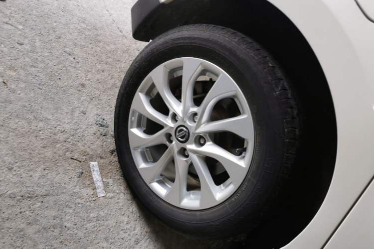 Used Nissan Sylphy 2022 Classic 1.6XL CVT Luxury Edition Exterior 3