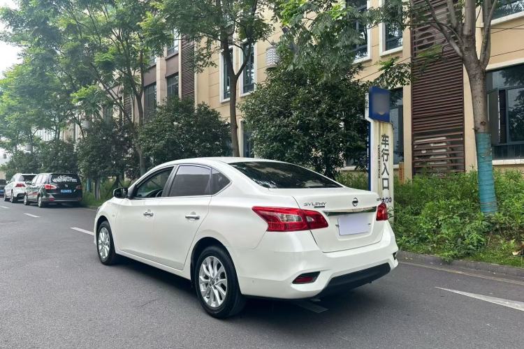 Used Nissan Sylphy 2022 Classic 1.6XE CVT Comfort Edition Exterior 3