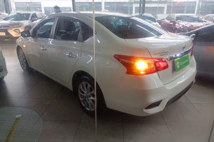 Used Nissan Sylphy 2022 Classic 1.6XL CVT Luxury Edition Exterior 3