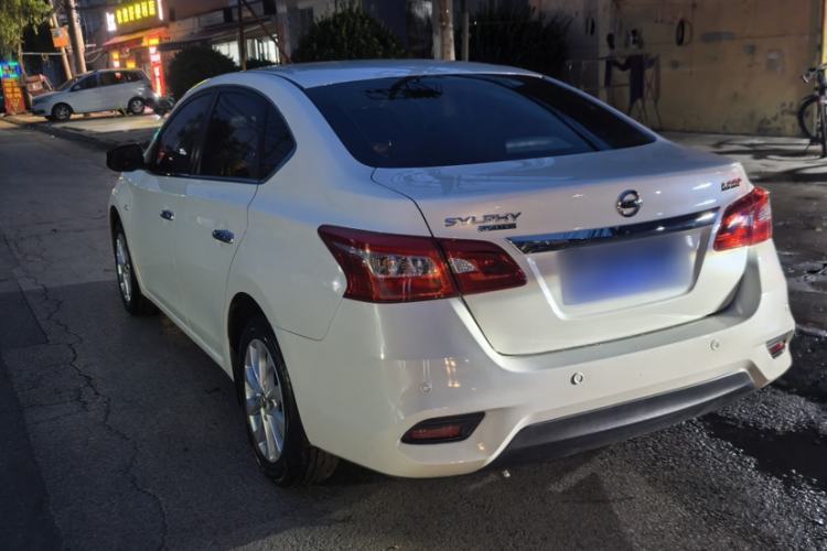 Used Nissan Sylphy 2022 Classic 1.6XL CVT Luxury Edition Exterior 3