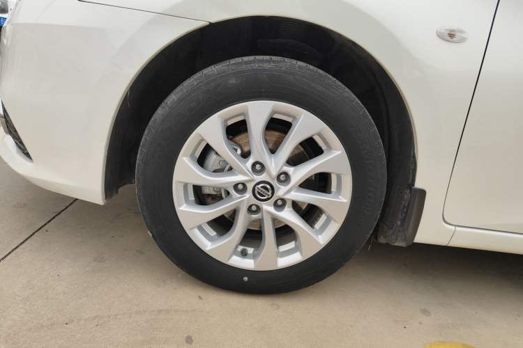 Used Nissan Sylphy 2022 Classic 1.6XL CVT Luxury Edition Exterior 4