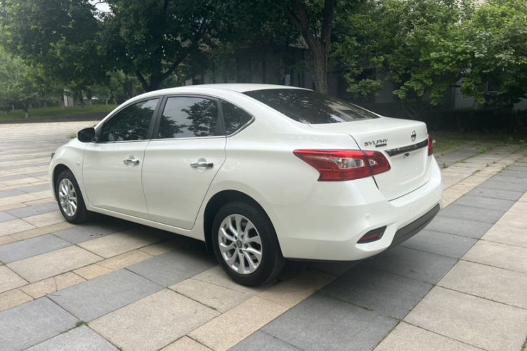 Used Nissan Sylphy 2022 Classic 1.6XE CVT Comfort Edition Exterior 4