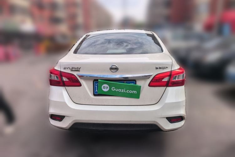 Used Nissan Sylphy 2022 Classic 1.6XL CVT Luxury Edition Exterior 4