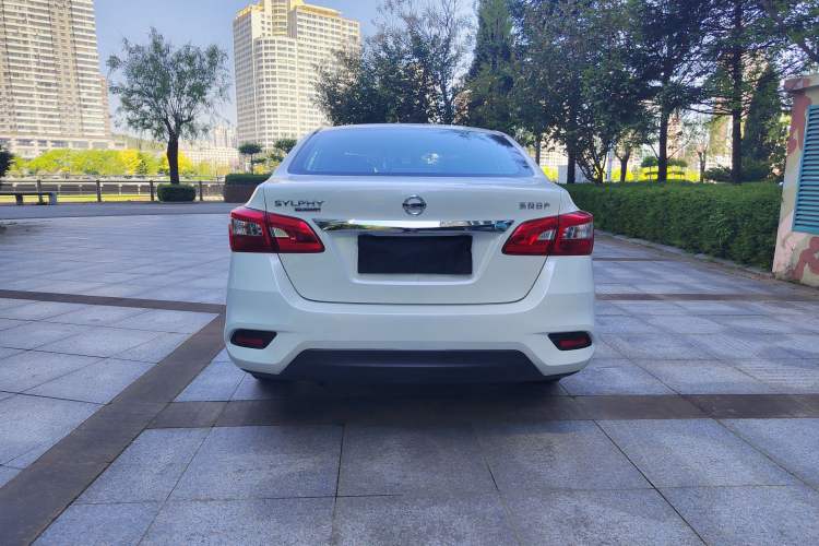 Used Nissan Sylphy 2022 Classic 1.6XE Manual Comfort Edition Exterior 4