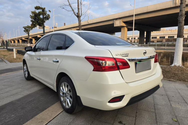 Used Nissan Sylphy 2022 Classic 1.6XE CVT Comfort Edition Exterior 4