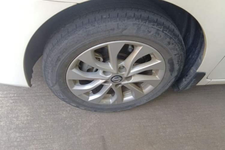 Used Nissan Sylphy 2022 Classic 1.6XL CVT Luxury Edition Exterior 4