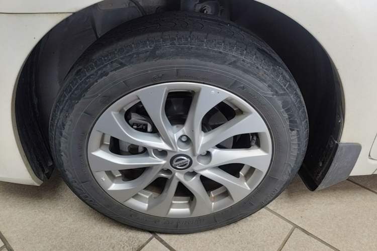 Used Nissan Sylphy 2022 Classic 1.6XL CVT Luxury Edition Exterior 4