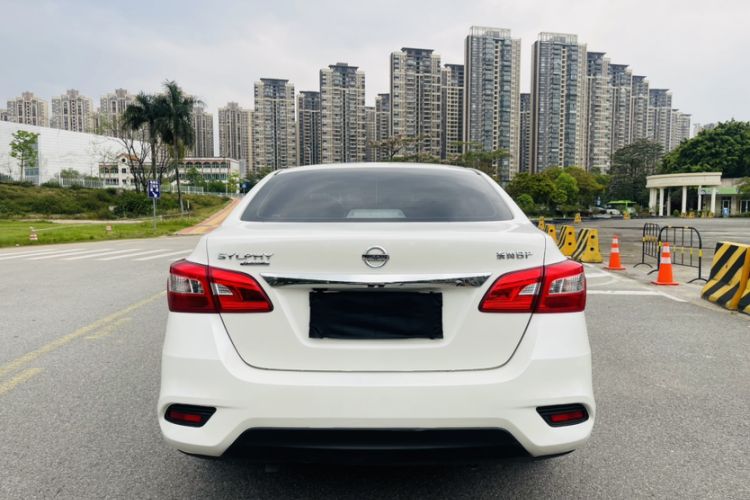 Used Nissan Sylphy 2022 Classic 1.6XL CVT Luxury Edition Exterior 5