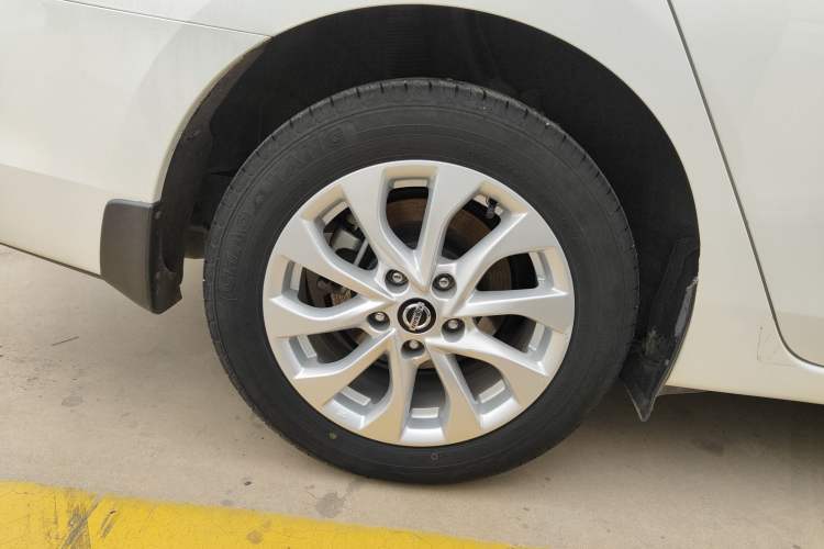 Used Nissan Sylphy 2022 Classic 1.6XL CVT Luxury Edition Exterior 5
