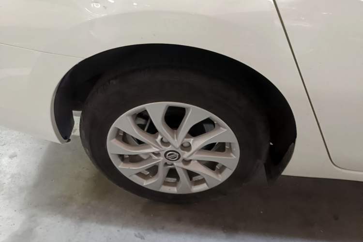 Used Nissan Sylphy 2022 Classic 1.6XL CVT Luxury Edition Exterior 5