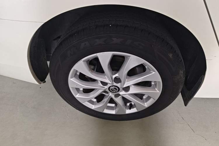 Used Nissan Sylphy 2022 Classic 1.6XE CVT Comfort Edition Exterior 5